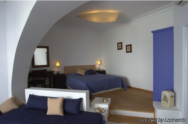 Meltemi Suites Perísza Szoba fotó