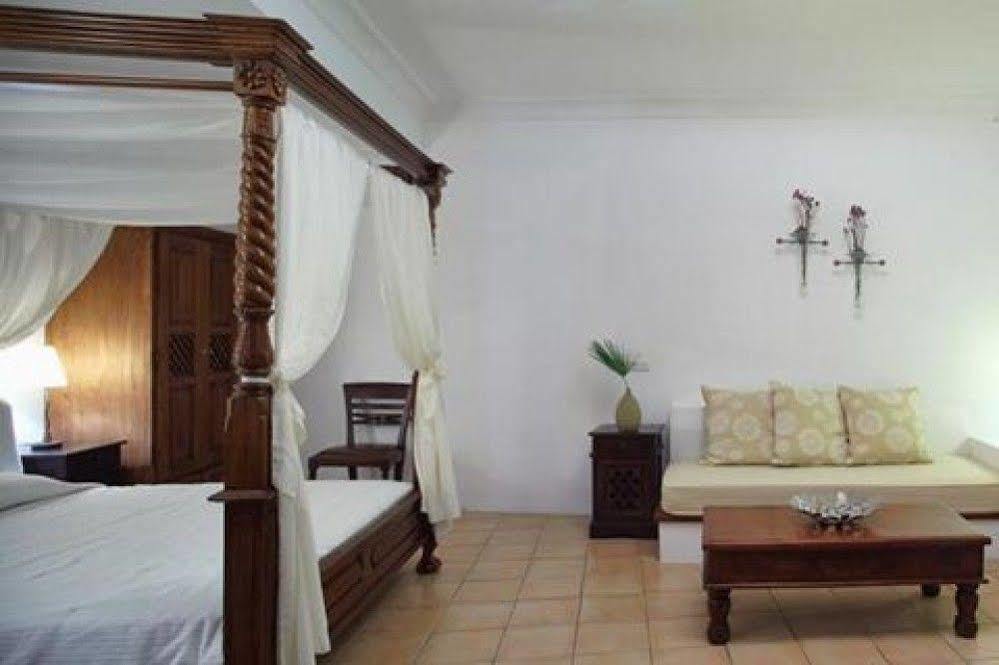 Meltemi Suites Perísza Kültér fotó